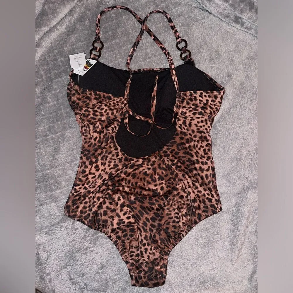NWTs Time and Tru Leopard Double Ring Strap One Piece Swimsuit Size Large